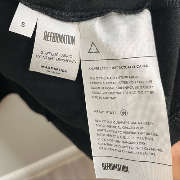 Reformation Black Minimalist Soft Jersey knit Short-sleeve Midi A-Line Dress - Picture 11 of 13